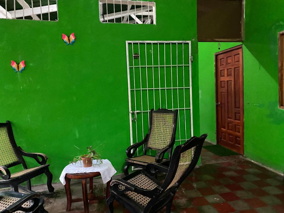 Casa Esmeralda Мойогальпа Экстерьер фото